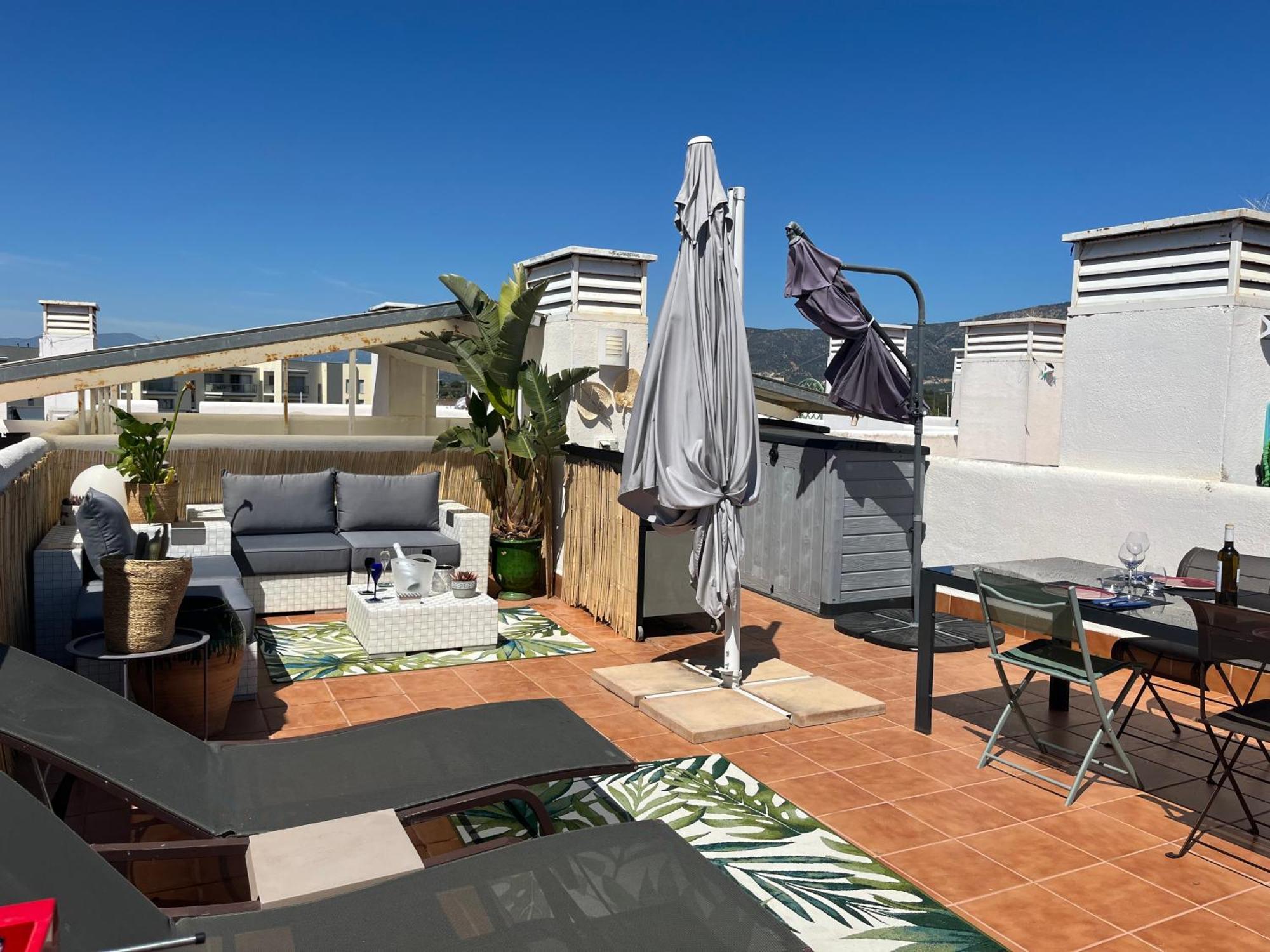 Appartement Avec Terrasse Sur Le Toit Vue Mer 로지즈 외부 사진