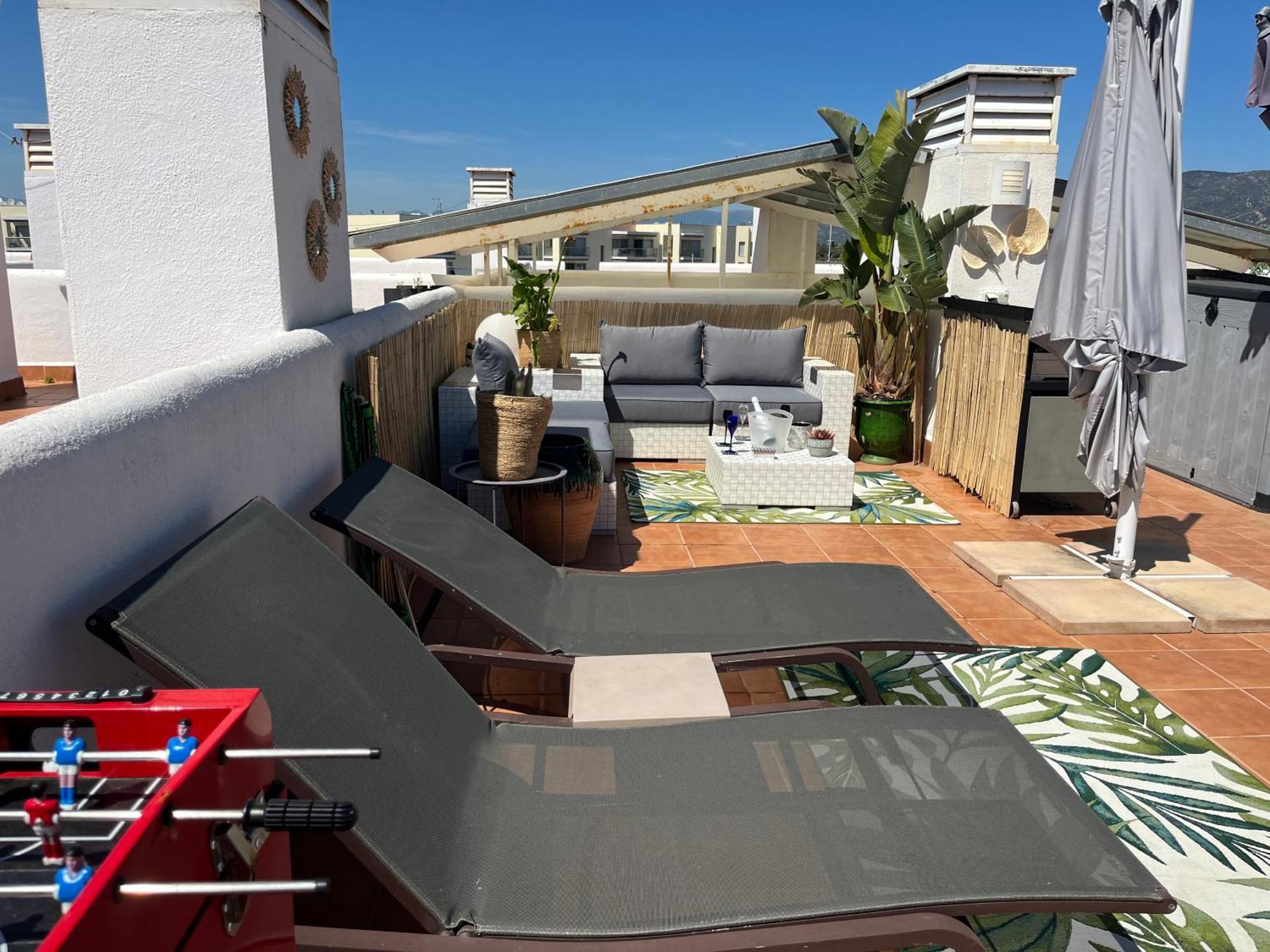 Appartement Avec Terrasse Sur Le Toit Vue Mer 로지즈 외부 사진