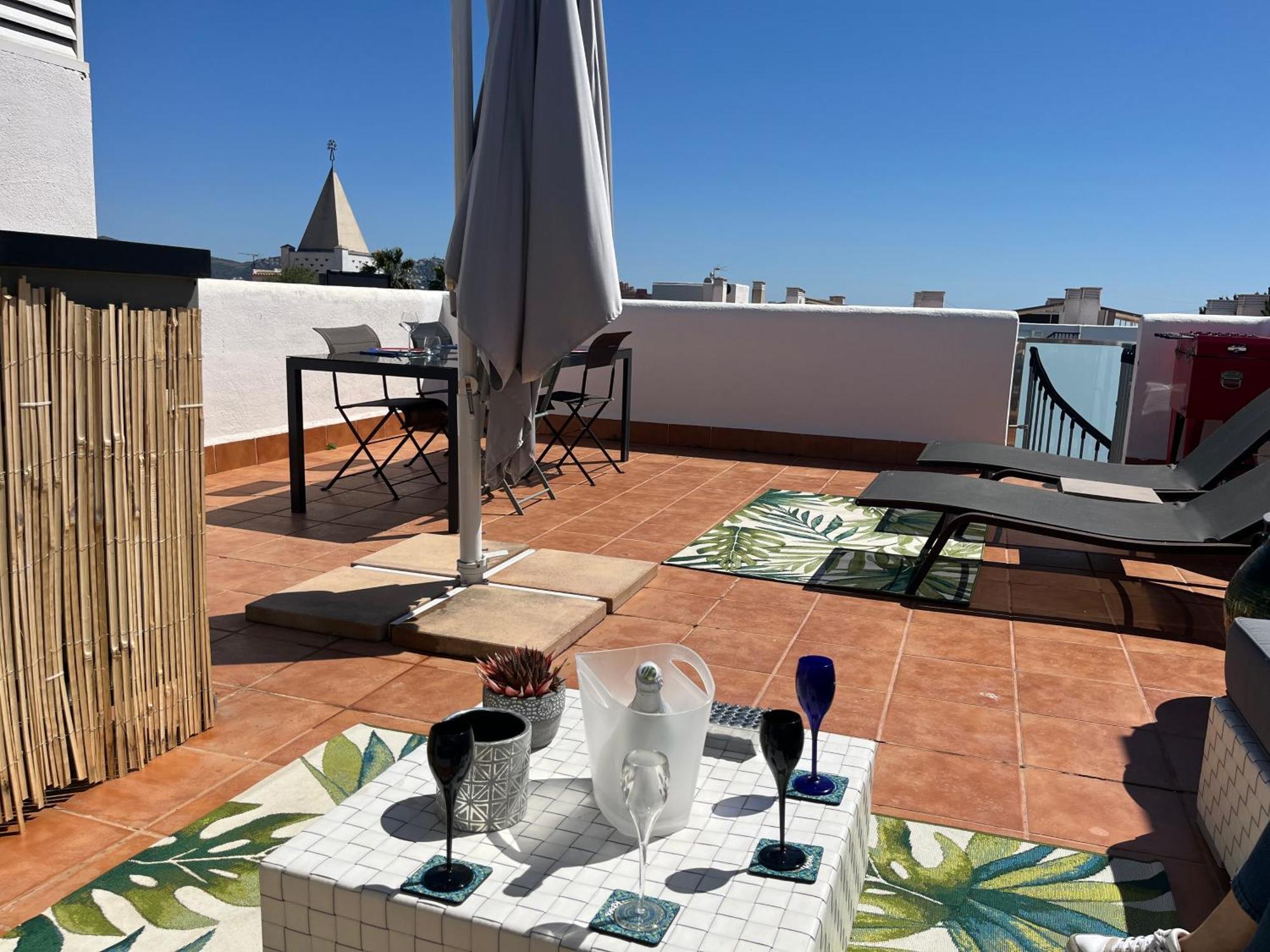 Appartement Avec Terrasse Sur Le Toit Vue Mer 로지즈 외부 사진