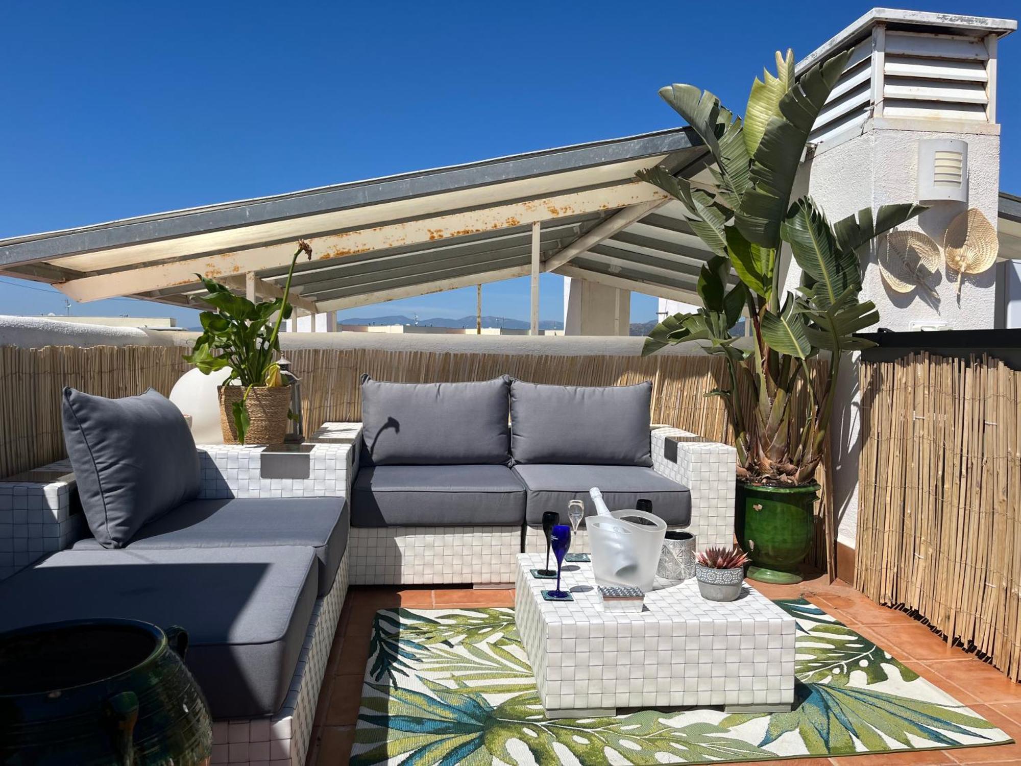 Appartement Avec Terrasse Sur Le Toit Vue Mer 로지즈 외부 사진